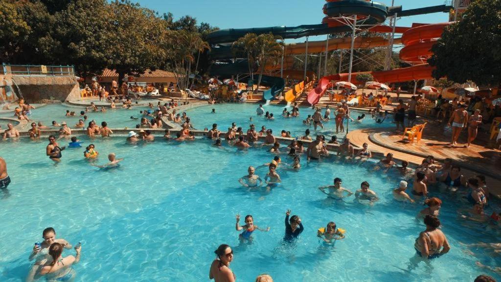 Piazza Diroma - Cortesia Park Diroma, Splash E Slide กัลดัสโนวัส ภายนอก รูปภาพ