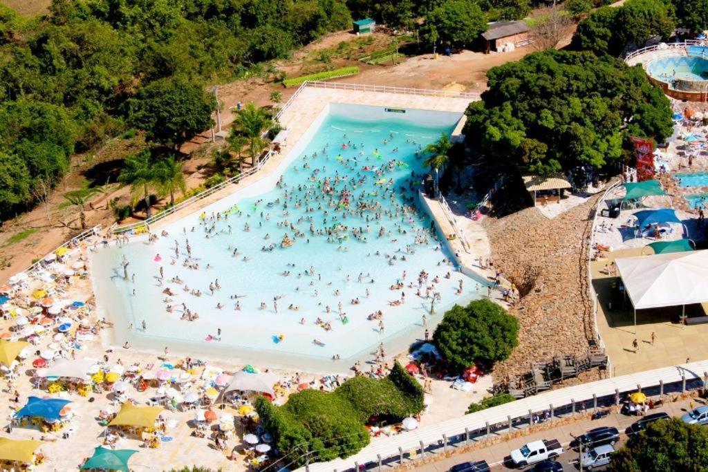 Piazza Diroma - Cortesia Park Diroma, Splash E Slide กัลดัสโนวัส ภายนอก รูปภาพ