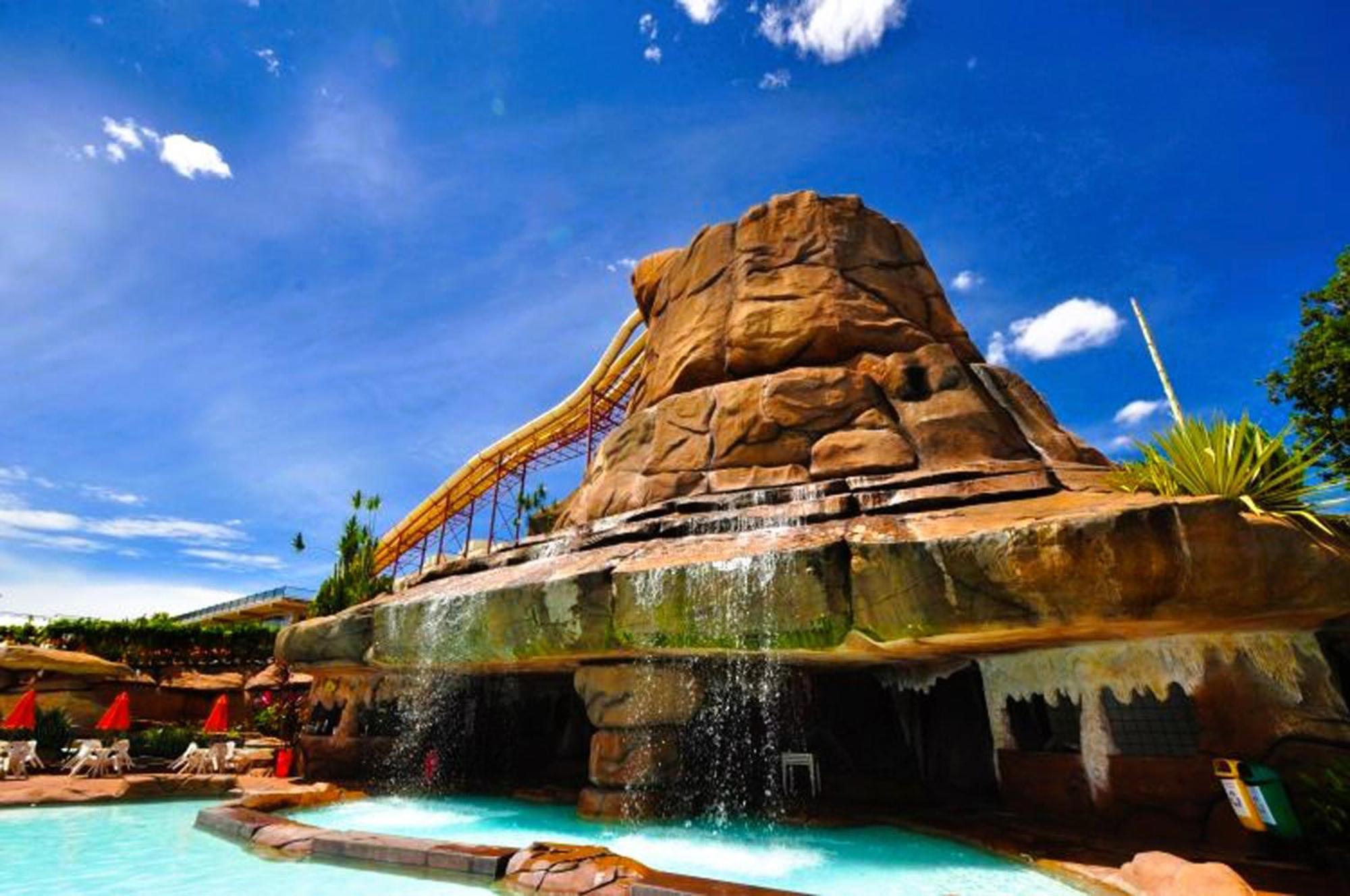 Piazza Diroma - Cortesia Park Diroma, Splash E Slide กัลดัสโนวัส ภายนอก รูปภาพ