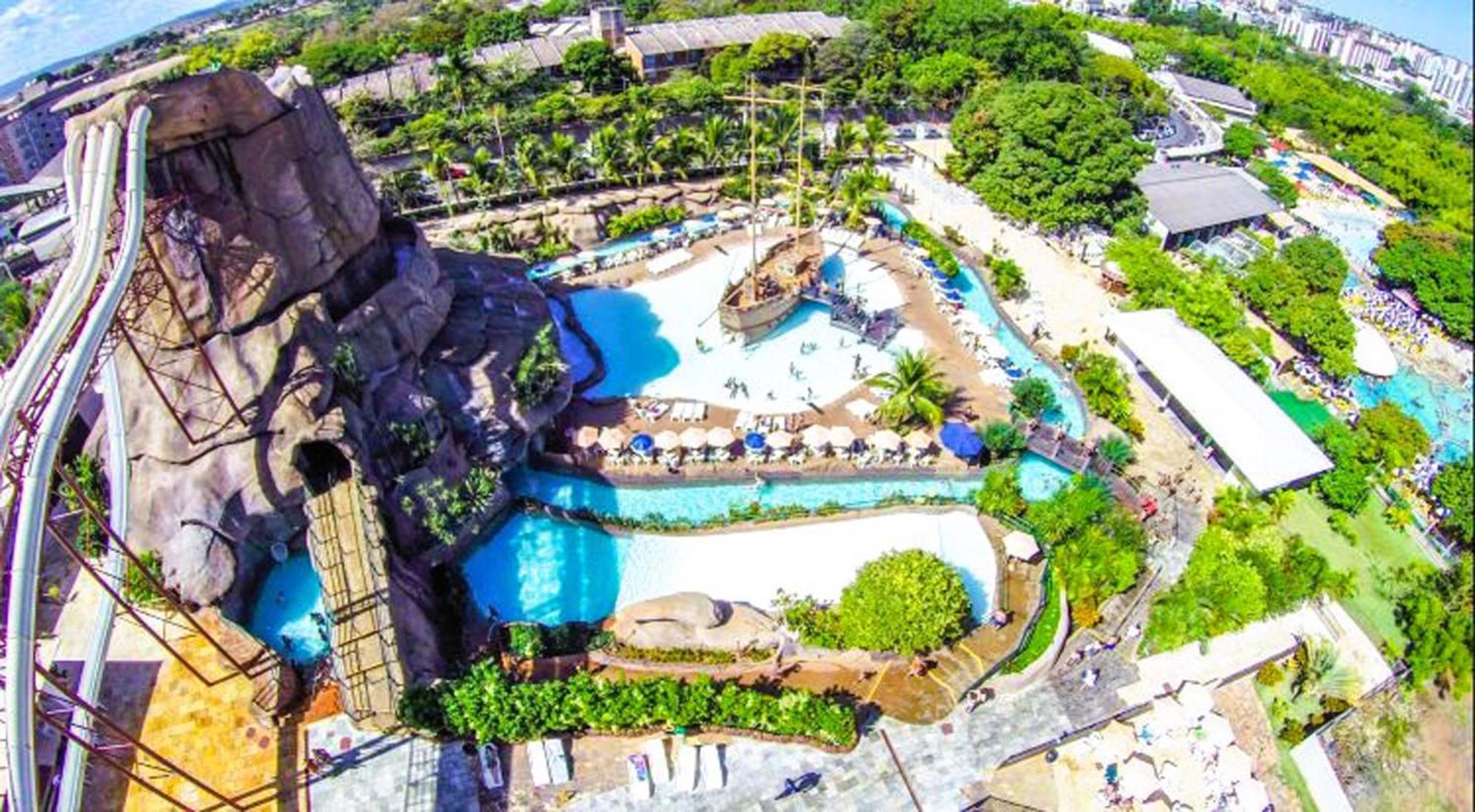 Piazza Diroma - Cortesia Park Diroma, Splash E Slide กัลดัสโนวัส ภายนอก รูปภาพ