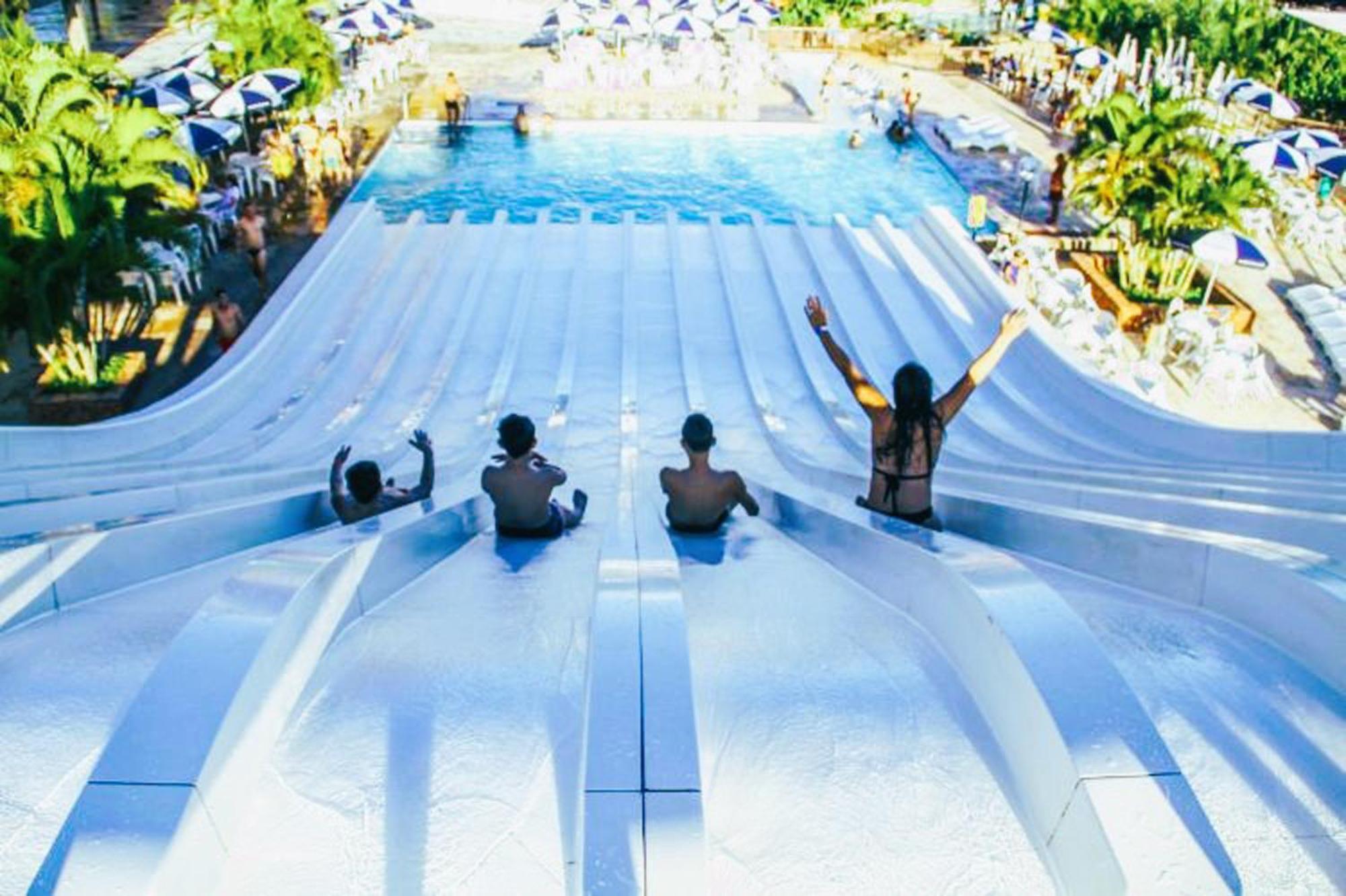 Piazza Diroma - Cortesia Park Diroma, Splash E Slide กัลดัสโนวัส ภายนอก รูปภาพ