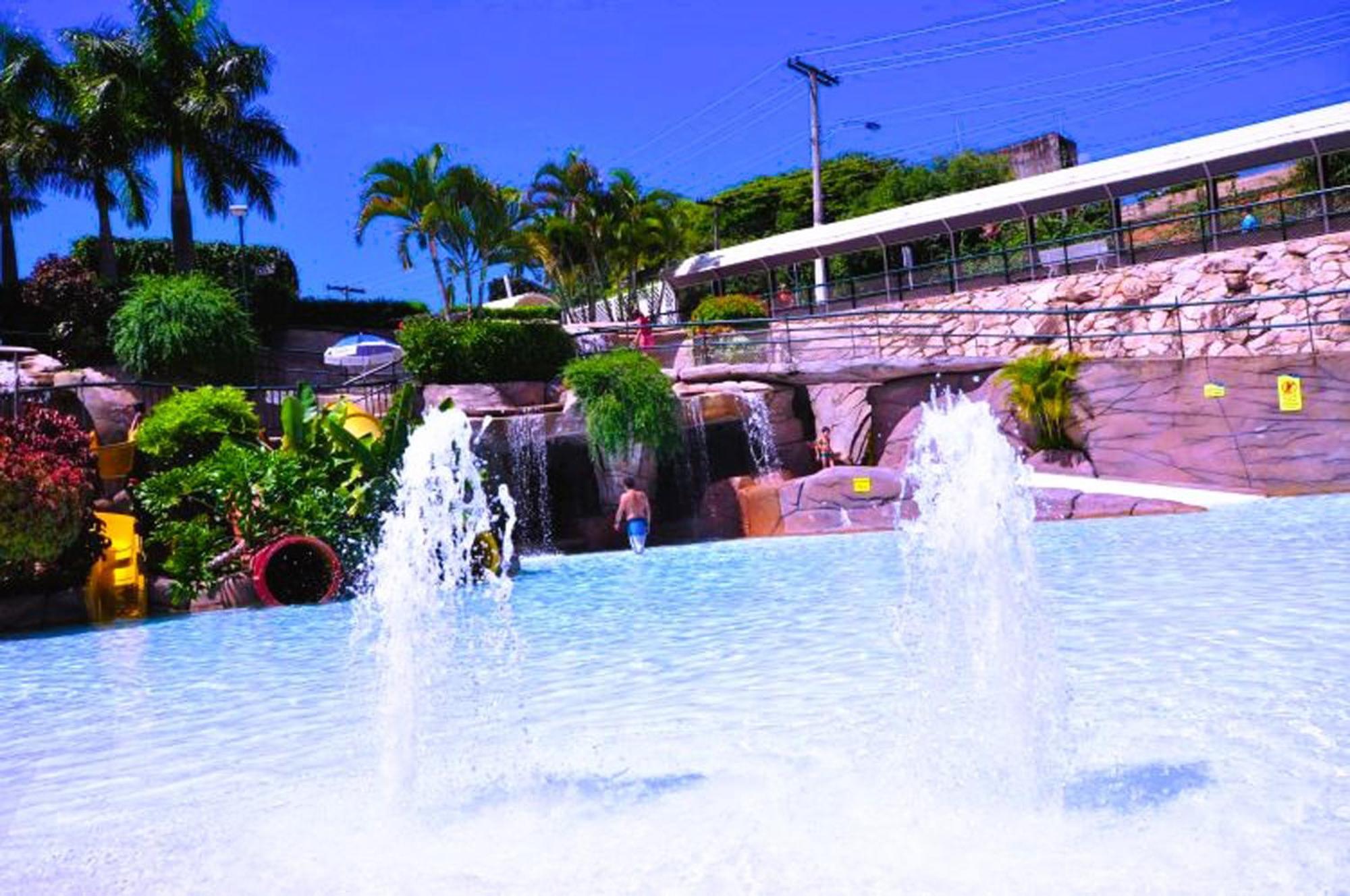 Piazza Diroma - Cortesia Park Diroma, Splash E Slide กัลดัสโนวัส ภายนอก รูปภาพ